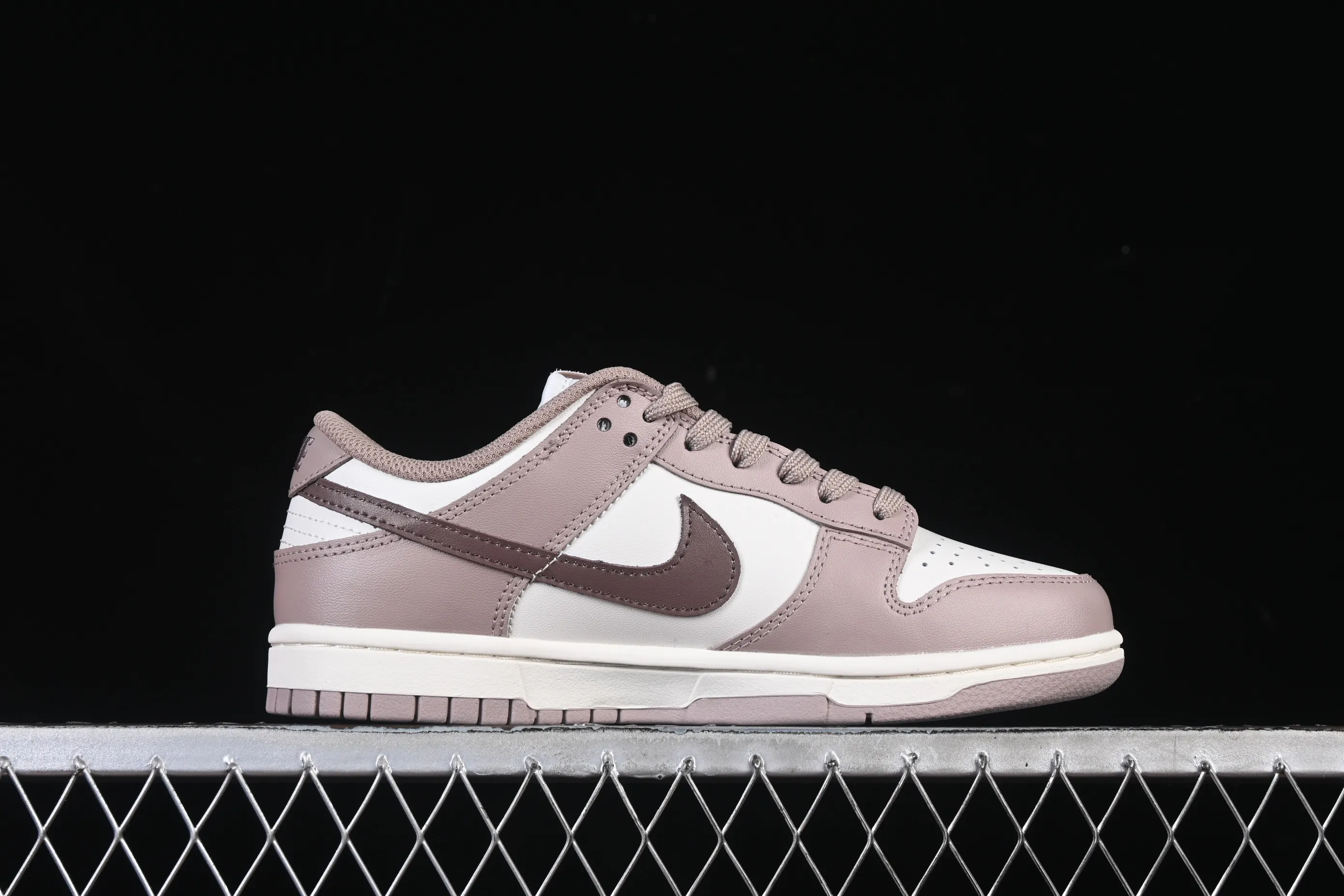 All categories Nk SB Dunk series Nk SB Dunk Low low-top sneakers Nike SB Dunk Low haze pink low-top casual sneakers DD1503-125